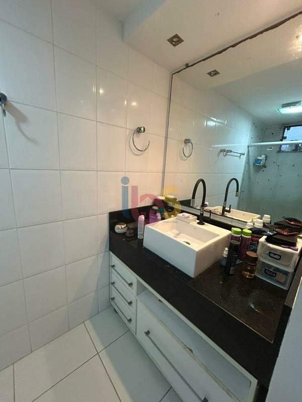 Apartamento à venda com 2 quartos, 78m² - Foto 12