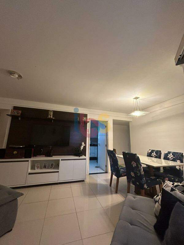 Apartamento à venda com 2 quartos, 78m² - Foto 6