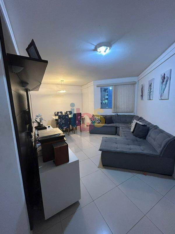 Apartamento à venda com 2 quartos, 78m² - Foto 5