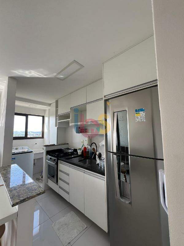 Apartamento para alugar com 2 quartos, 62m² - Foto 8