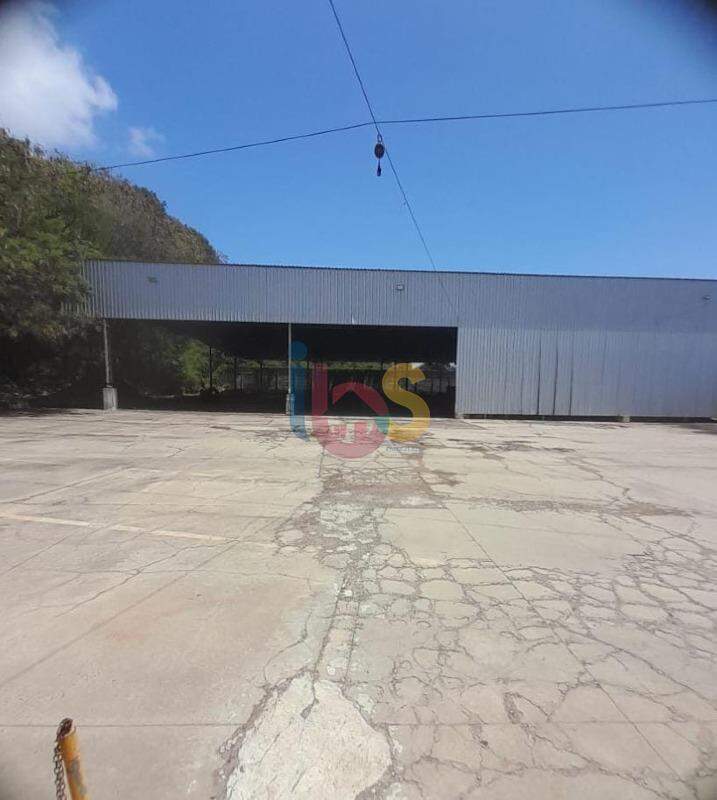 Depósito-Galpão-Armazém para alugar, 1705m² - Foto 2