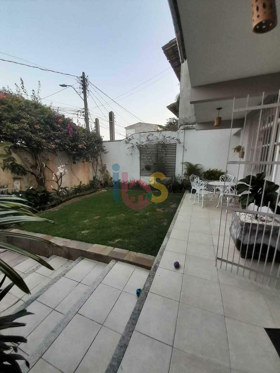 Casa à venda com 6 quartos, 550m² - Foto 5