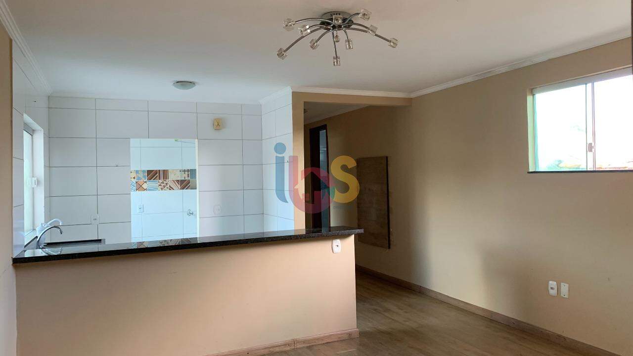 Apartamento para alugar com 2 quartos, 70m² - Foto 4