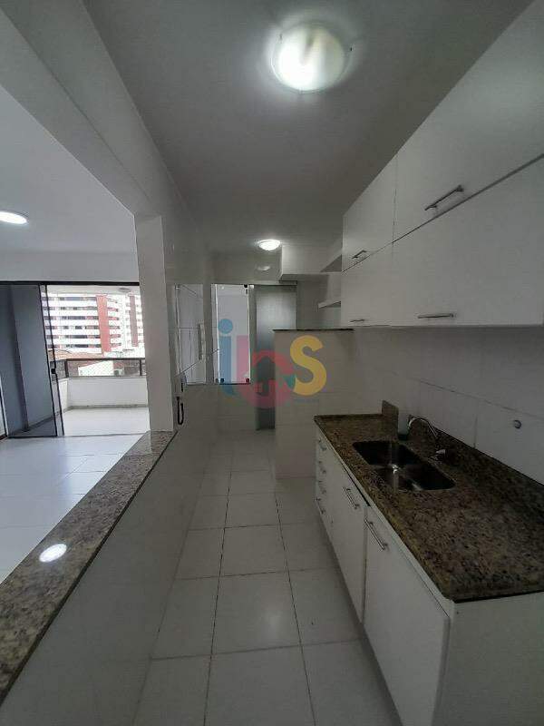 Apartamento para alugar com 2 quartos, 68m² - Foto 9