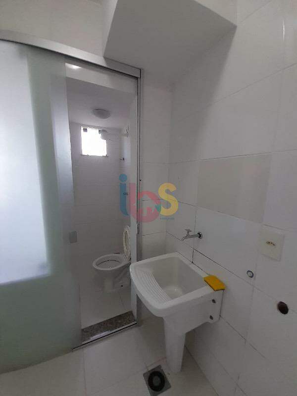 Apartamento para alugar com 2 quartos, 68m² - Foto 11