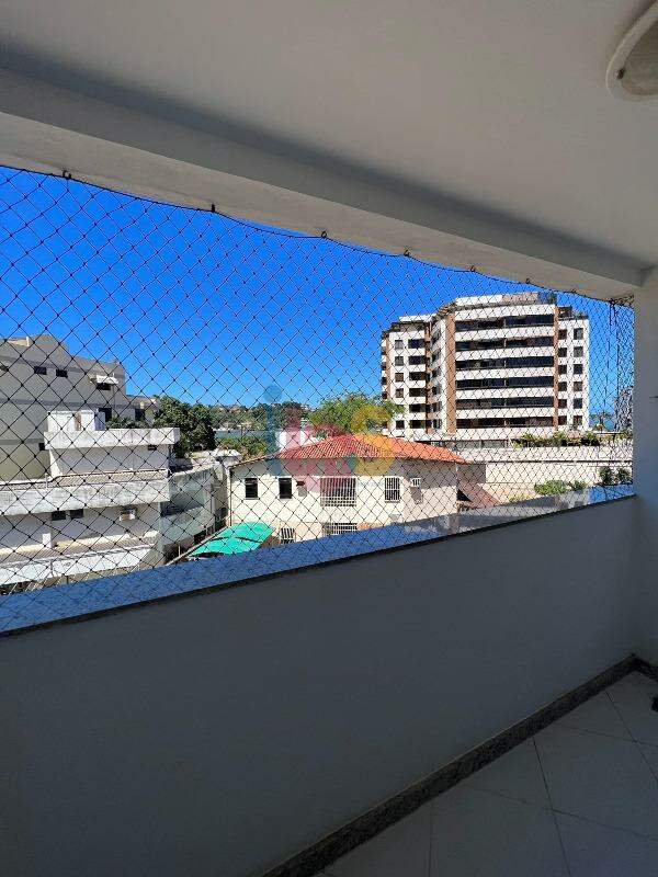 Apartamento para alugar com 3 quartos, 90m² - Foto 2