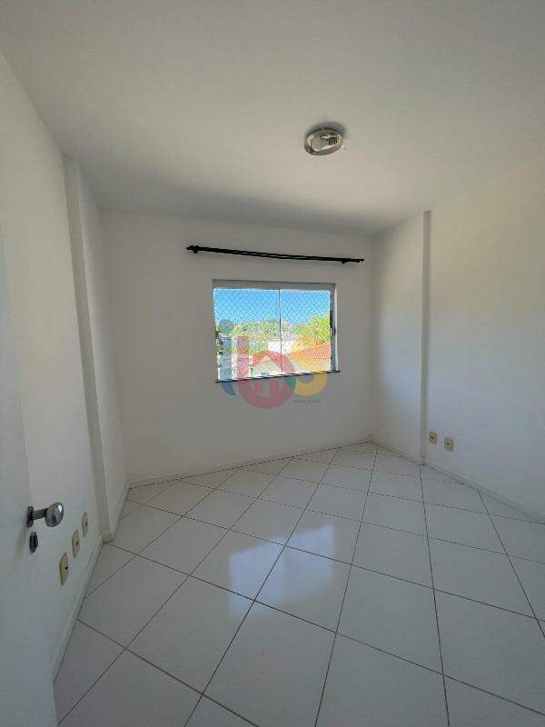 Apartamento para alugar com 3 quartos, 90m² - Foto 4