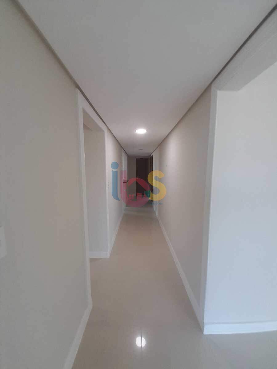 Apartamento para alugar com 3 quartos, 180m² - Foto 9