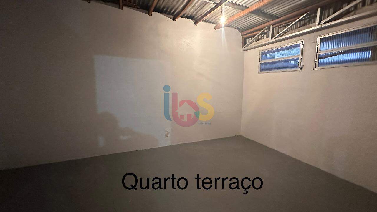 Casa à venda com 3 quartos, 307m² - Foto 25