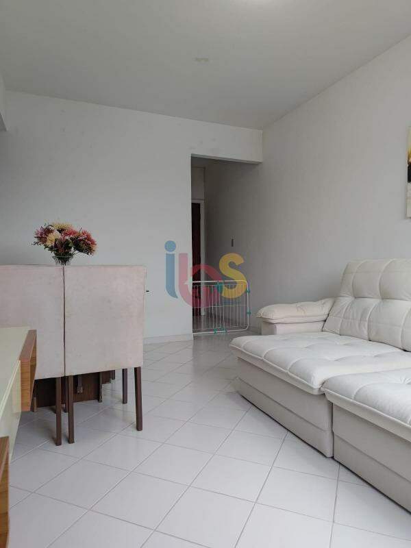 Apartamento à venda com 3 quartos, 77m² - Foto 4