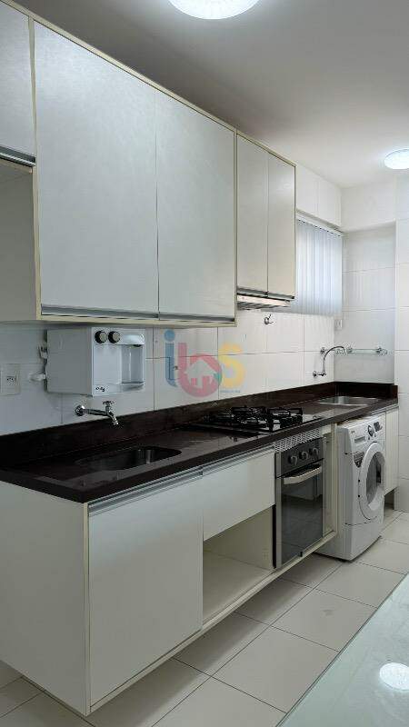 Apartamento para alugar com 1 quarto, 42m² - Foto 4