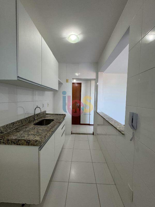 Apartamento para alugar com 2 quartos, 74m² - Foto 12
