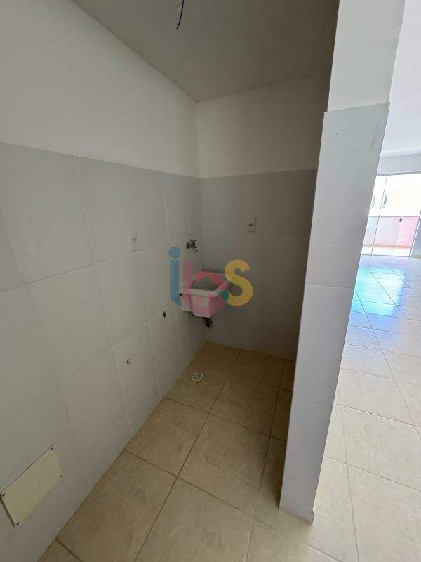 Apartamento à venda com 2 quartos, 68m² - Foto 6