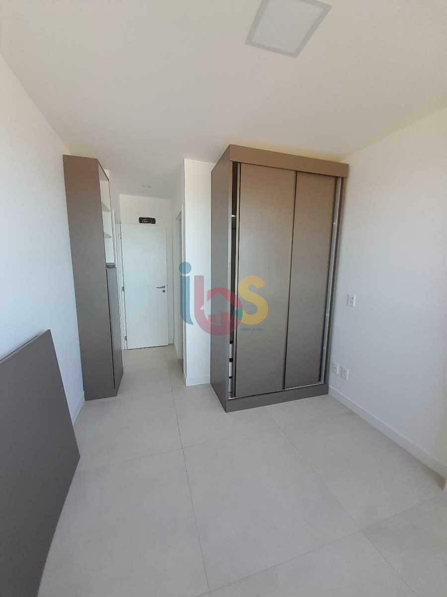 Apartamento para alugar com 2 quartos, 98m² - Foto 9