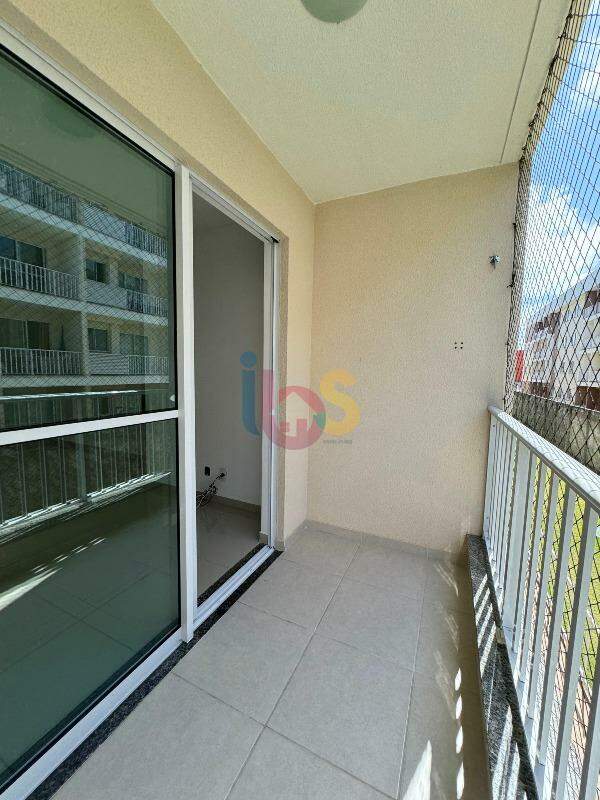 Apartamento à venda com 2 quartos, 68m² - Foto 5