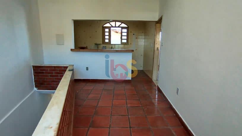 Casa para alugar com 2 quartos, 100m² - Foto 2