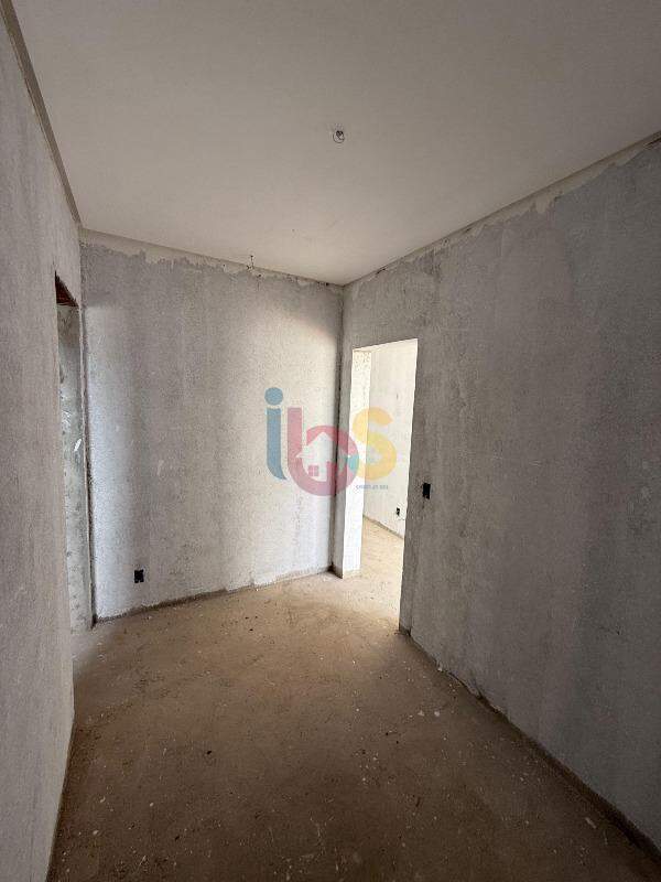 Casa à venda com 3 quartos, 185m² - Foto 13