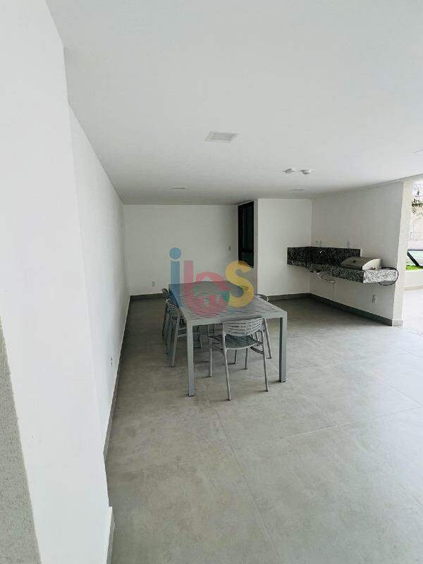 Apartamento à venda com 2 quartos, 60m² - Foto 19