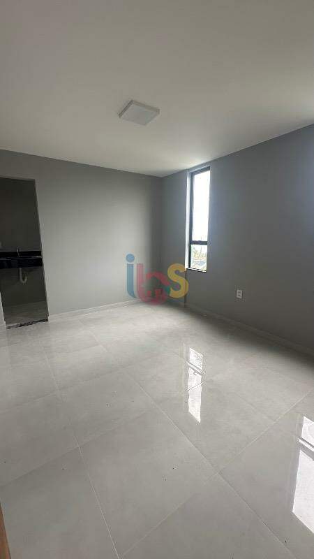 Apartamento para alugar com 2 quartos, 76m² - Foto 11