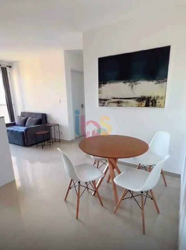 Apartamento para alugar com 2 quartos, 70m² - Foto 4