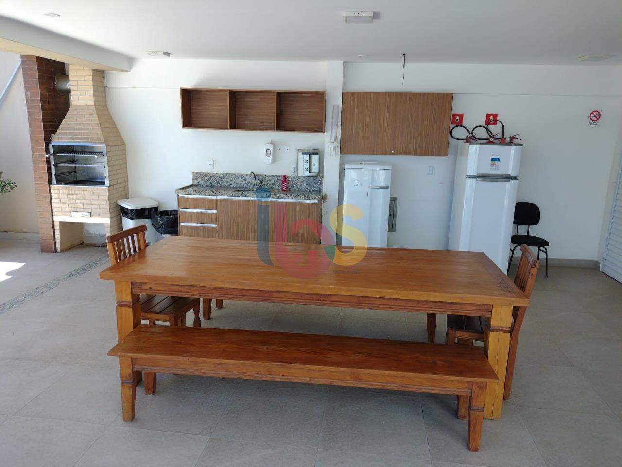 Apartamento para alugar com 2 quartos, 70m² - Foto 10