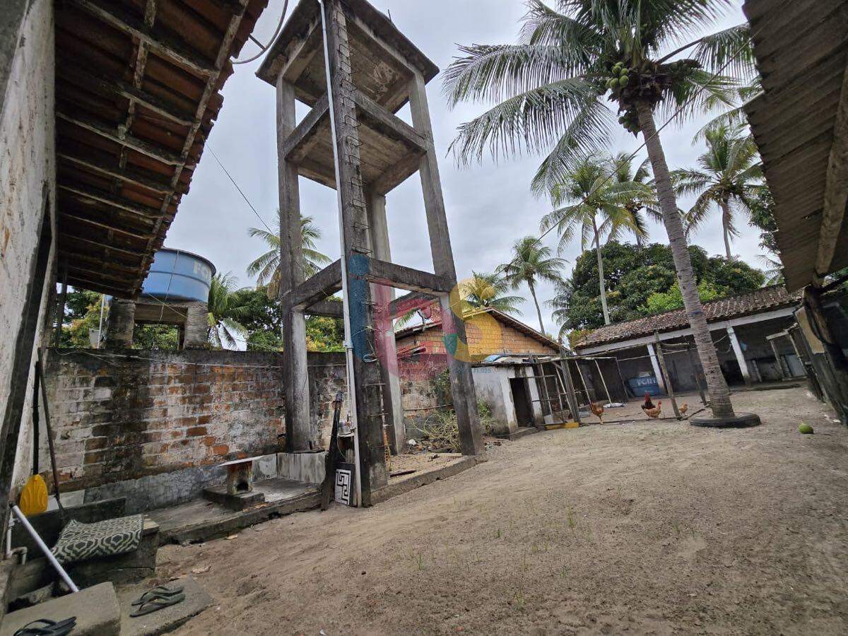 Casa à venda com 3 quartos, 325m² - Foto 17