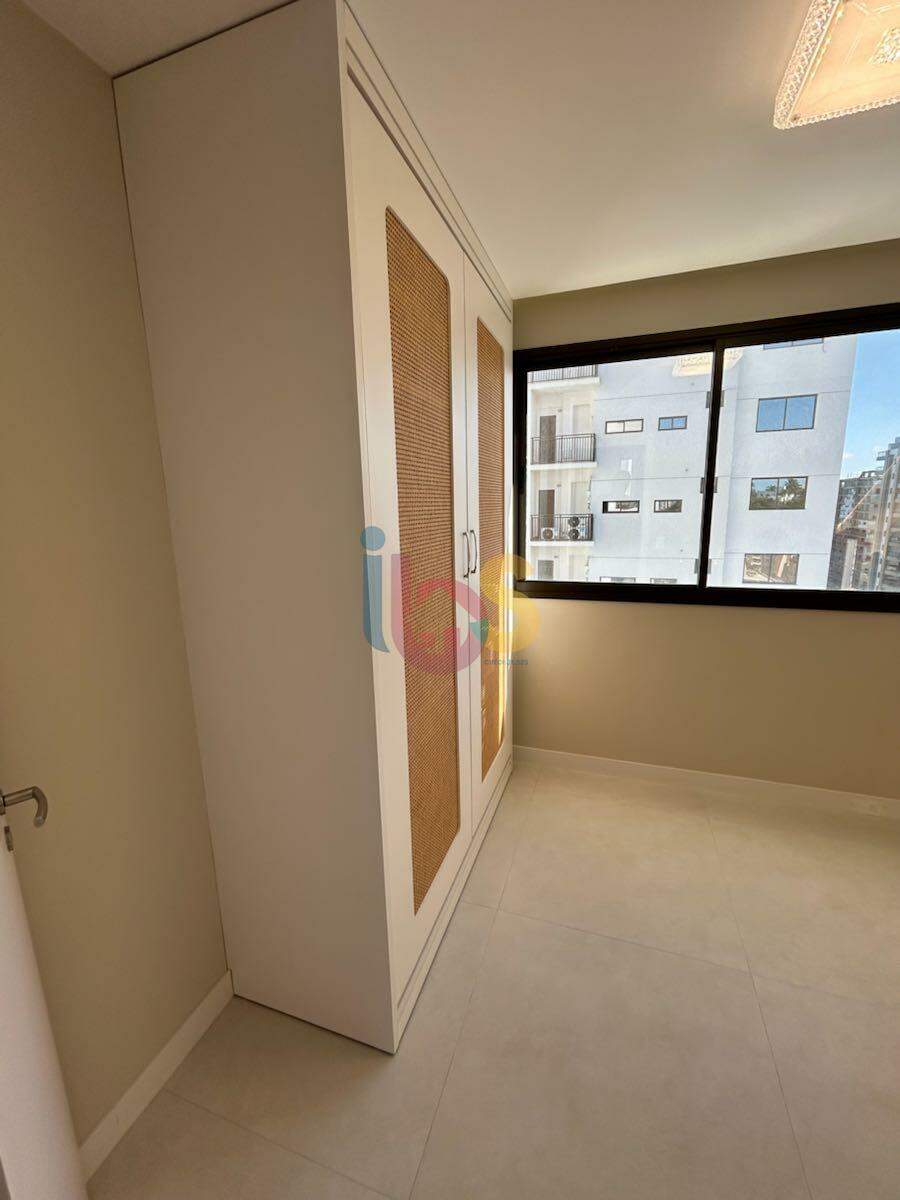 Apartamento à venda com 2 quartos, 103m² - Foto 17