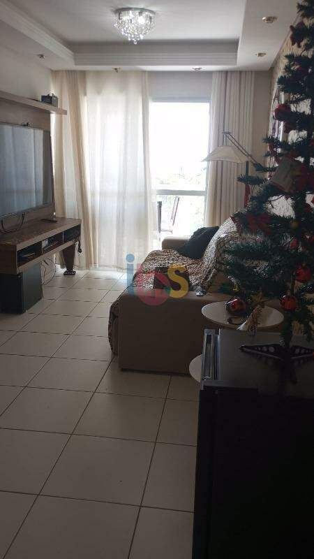 Apartamento à venda com 2 quartos, 80m² - Foto 1