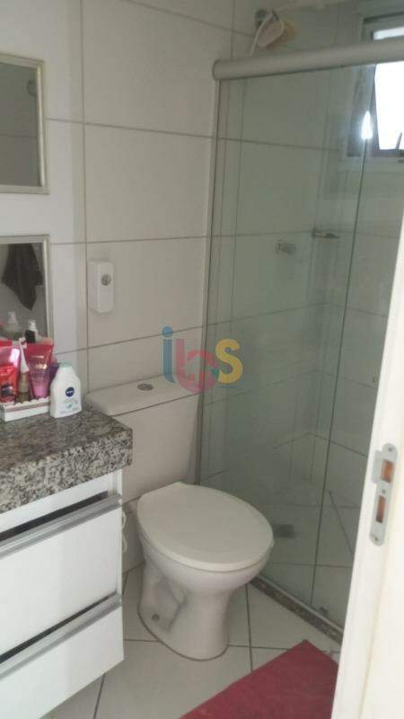 Apartamento à venda com 2 quartos, 80m² - Foto 9