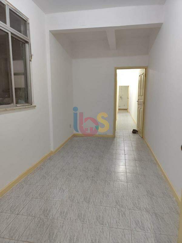 Apartamento para alugar com 2 quartos, 75m² - Foto 7