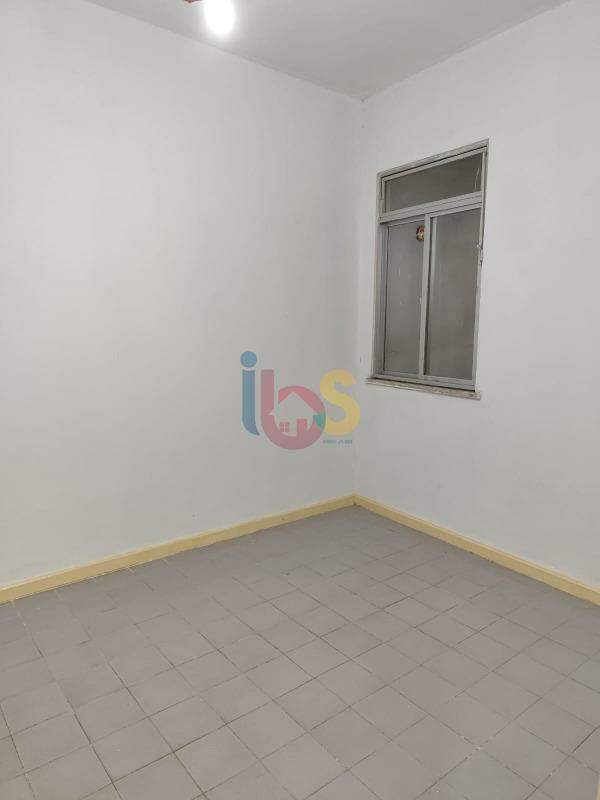 Apartamento para alugar com 2 quartos, 75m² - Foto 5