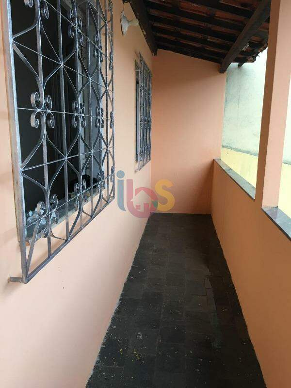 Casa à venda com 2 quartos, 105m² - Foto 9