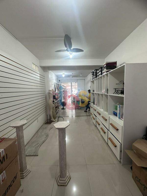 Loja-Salão para alugar, 67m² - Foto 1