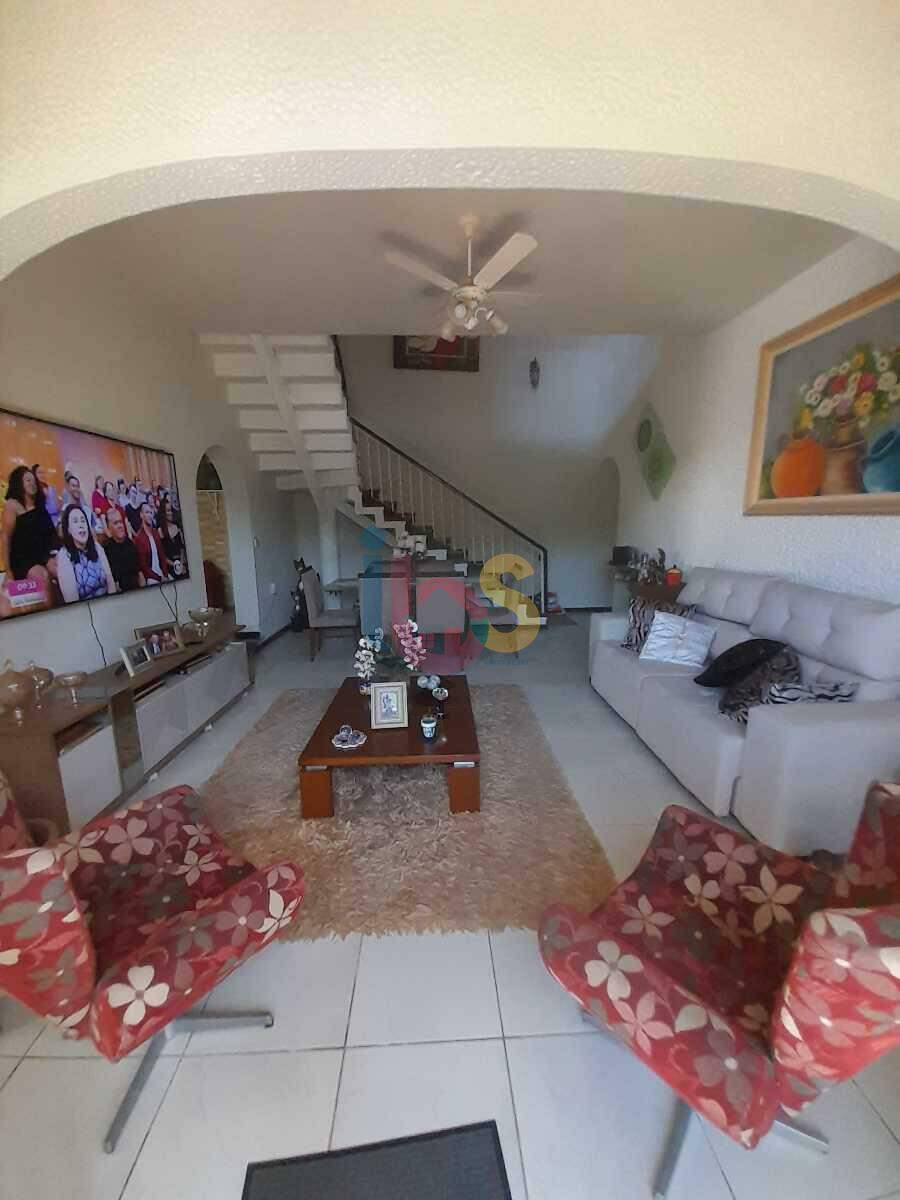 Casa para alugar com 3 quartos, 180m² - Foto 8