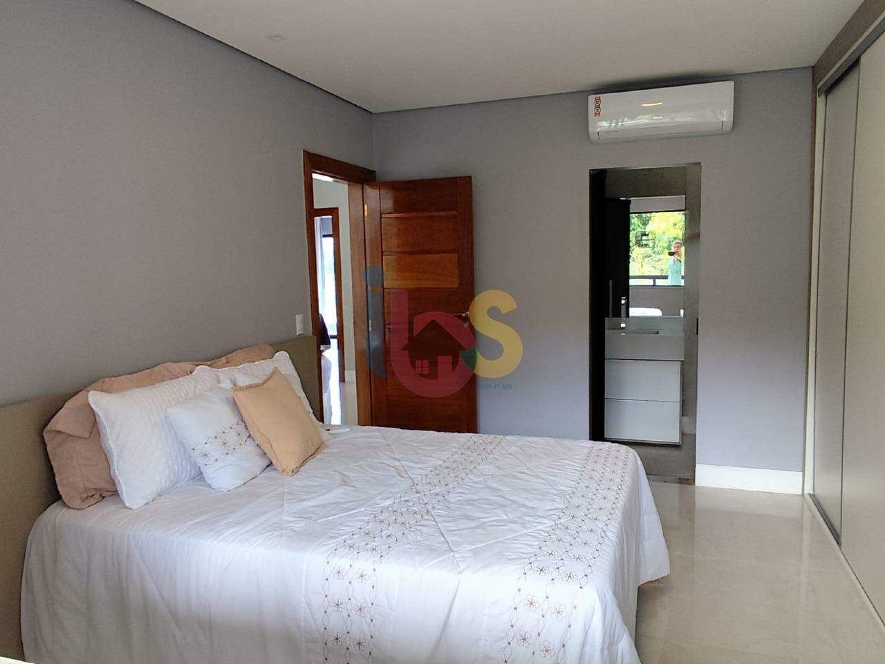 Casa à venda com 4 quartos, 350m² - Foto 20