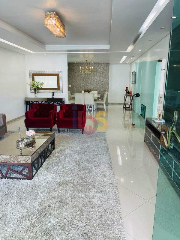 Casa para alugar com 5 quartos, 280m² - Foto 7