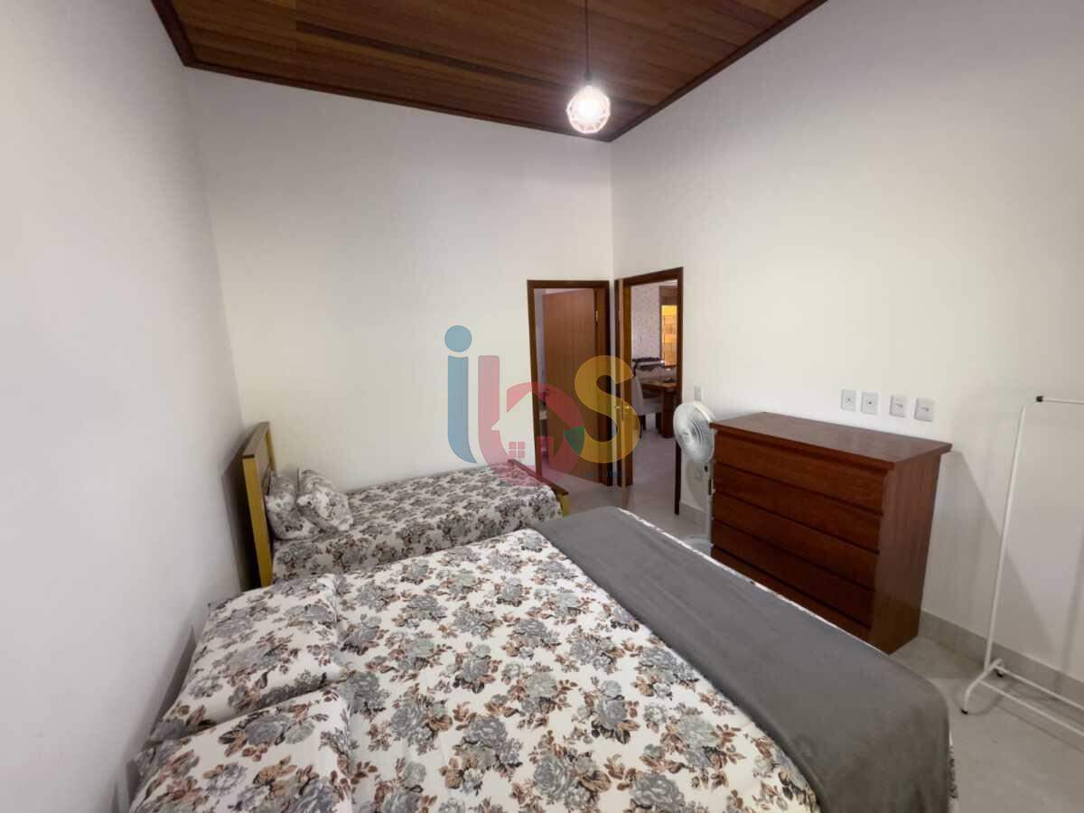 Casa à venda com 5 quartos, 370m² - Foto 14