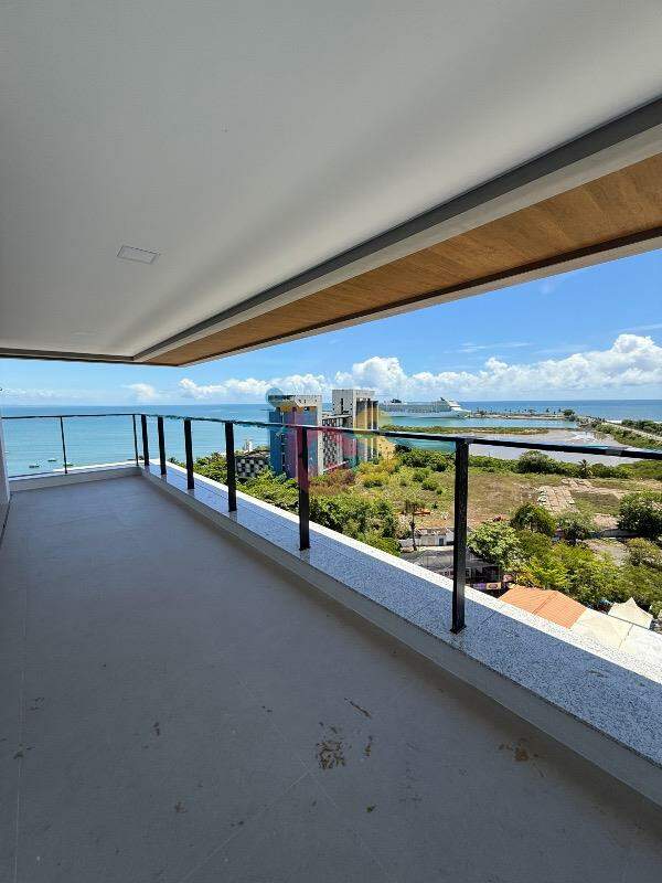 Apartamento à venda com 4 quartos, 218m² - Foto 4