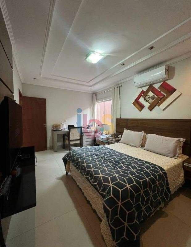 Casa à venda com 2 quartos, 100m² - Foto 7