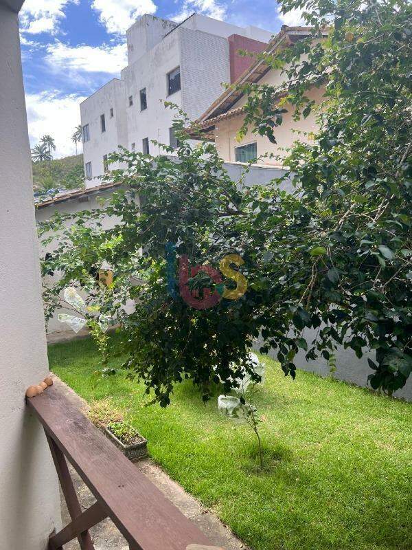 Casa para alugar com 4 quartos, 241m² - Foto 6