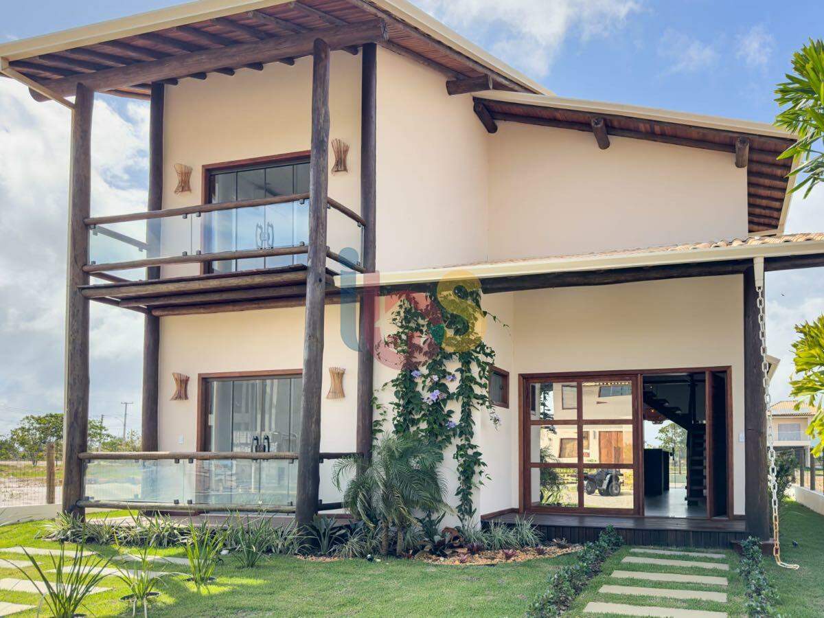 Casa à venda com 4 quartos, 200m² - Foto 2