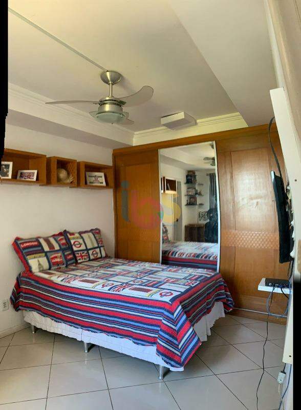 Apartamento à venda com 3 quartos, 150m² - Foto 17