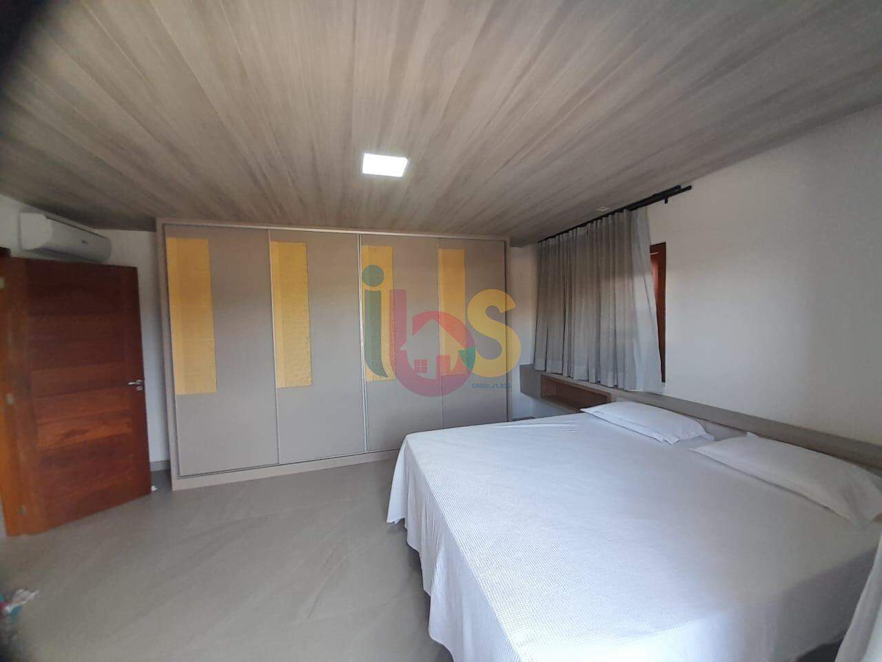 Casa para alugar com 5 quartos, 310m² - Foto 11