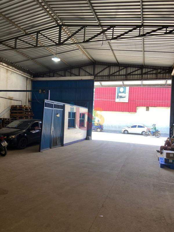 Depósito-Galpão-Armazém para alugar, 477m² - Foto 1