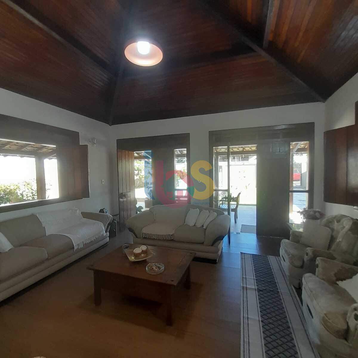 Casa à venda com 4 quartos, 380m² - Foto 18