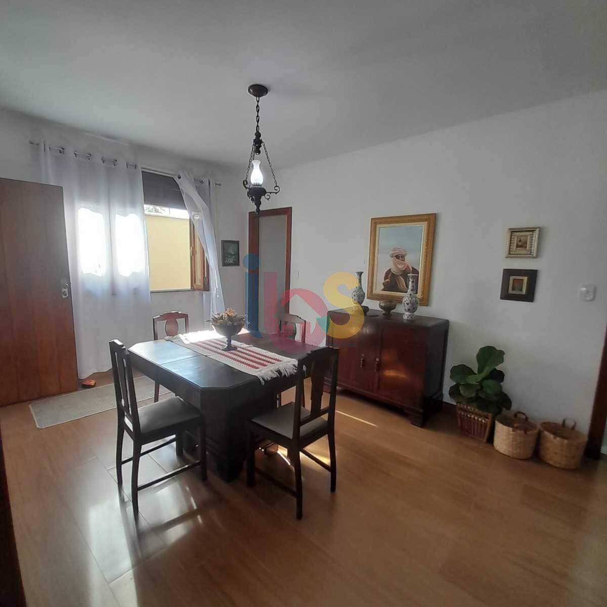 Casa à venda com 4 quartos, 380m² - Foto 13