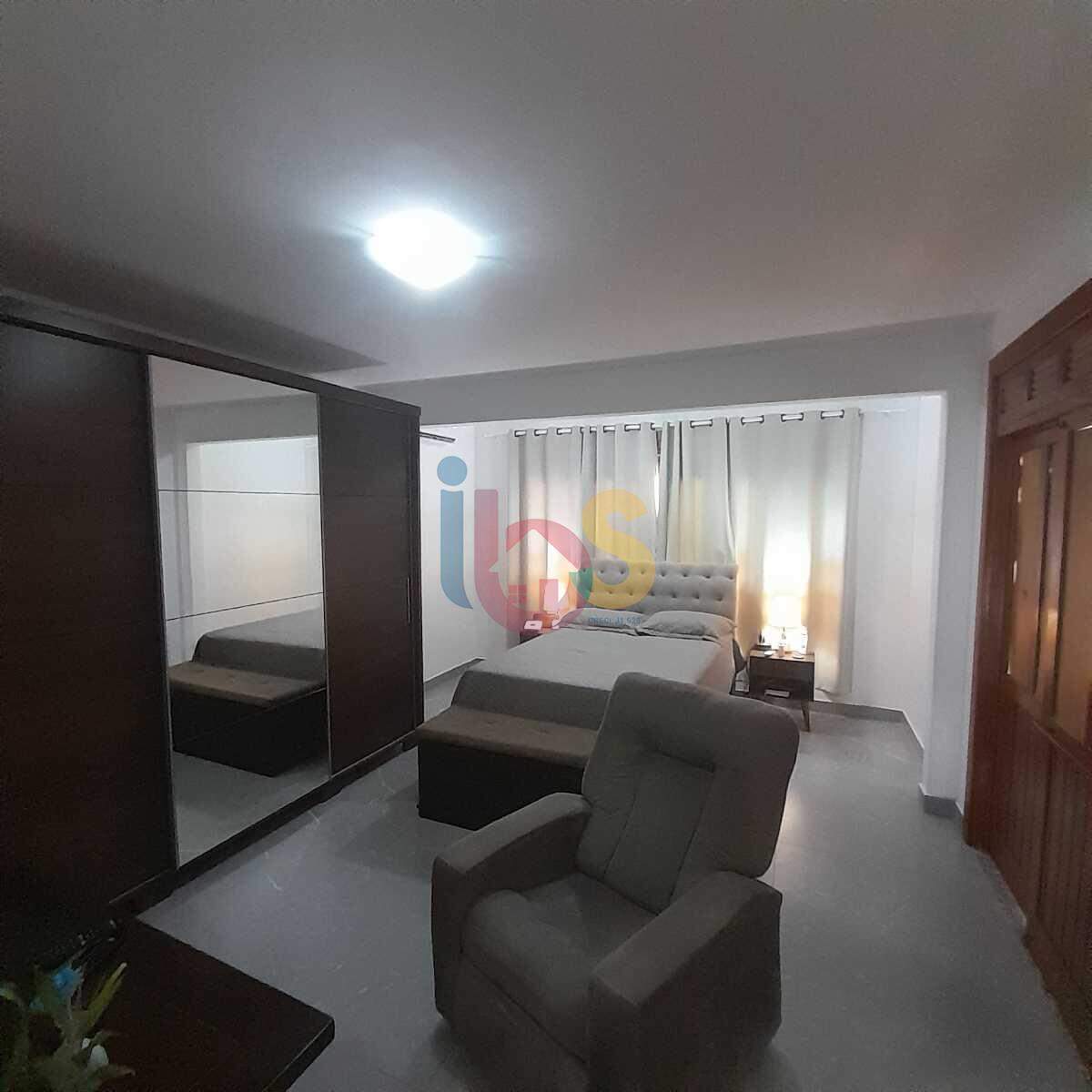 Casa à venda com 4 quartos, 380m² - Foto 15