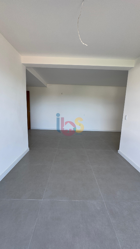 Apartamento à venda com 2 quartos, 94m² - Foto 3
