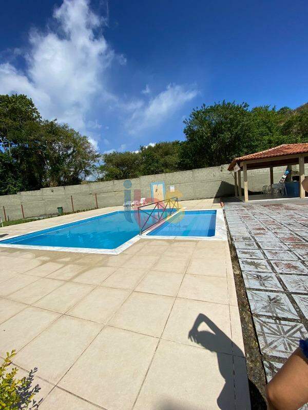 Apartamento à venda com 2 quartos, 70m² - Foto 11