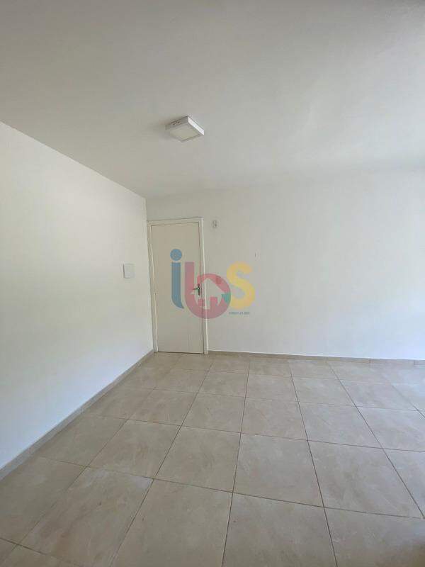 Apartamento à venda com 2 quartos, 70m² - Foto 6